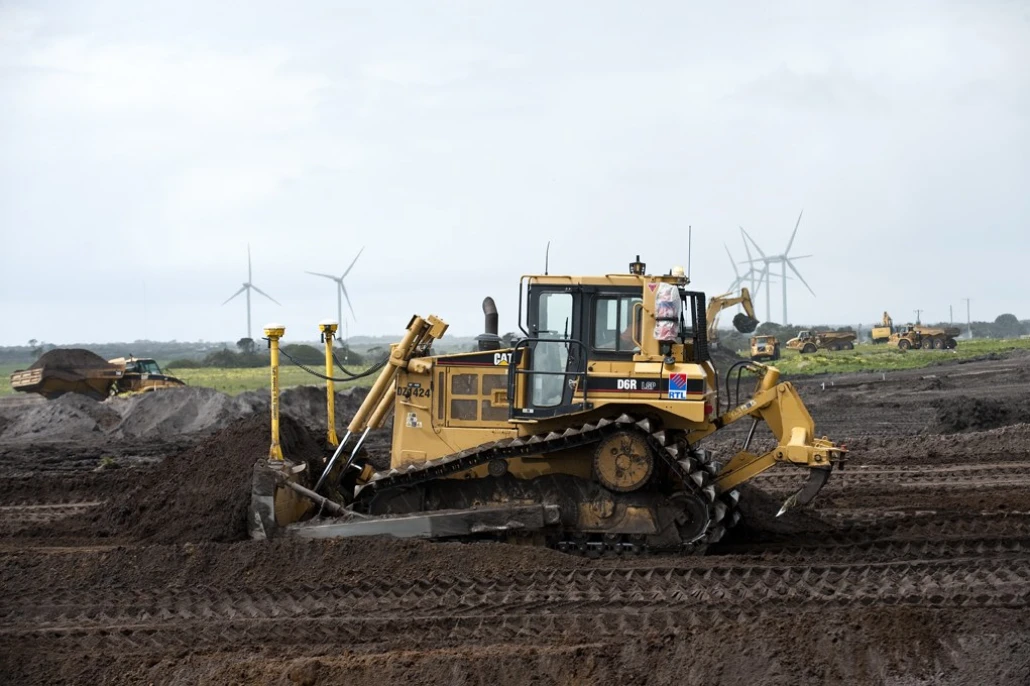 5 October 2009 - first earthworks