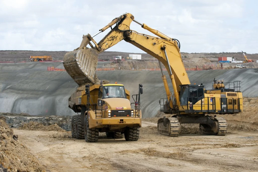 3 March 2010 - site works, box cut