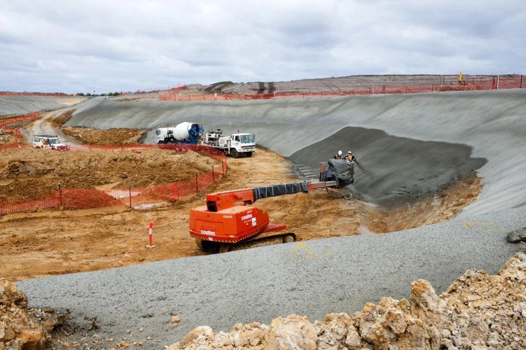 2 January 2010 - site works, box cut