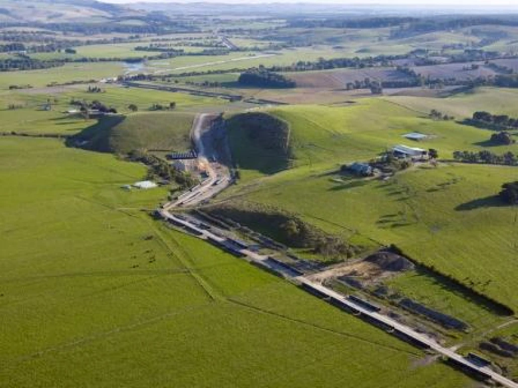 A1156 Aerial pipeline
